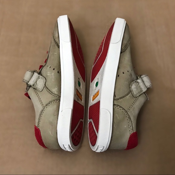 TIMBERLAND TAN RED VELCRO SNEAKERS BOYS SZ 13.5 - Picture 5 of 8